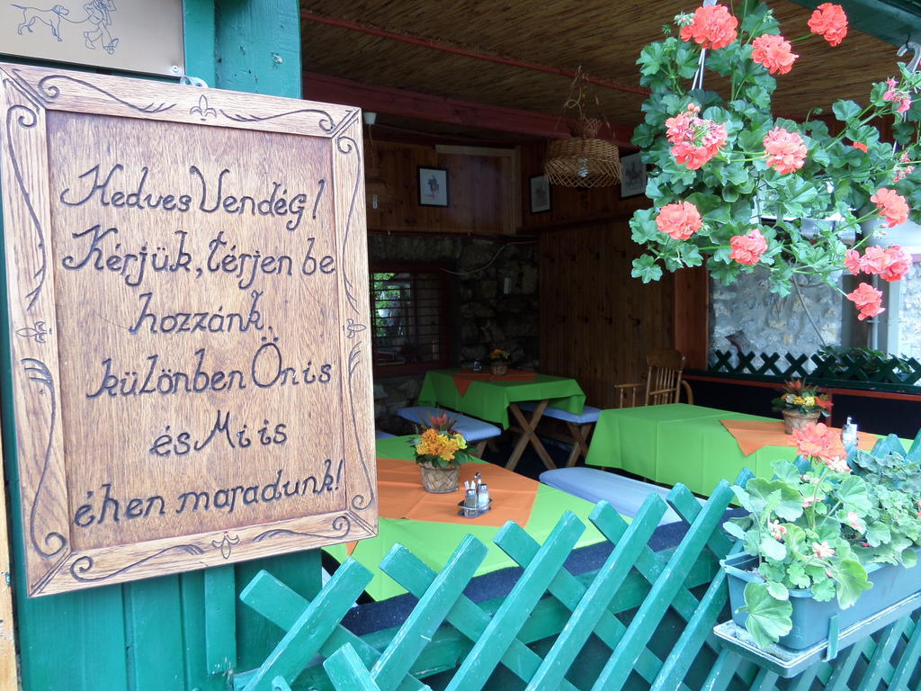 Taltos Vendeghaz Bed & Breakfast Szilvásvárad Екстериор снимка