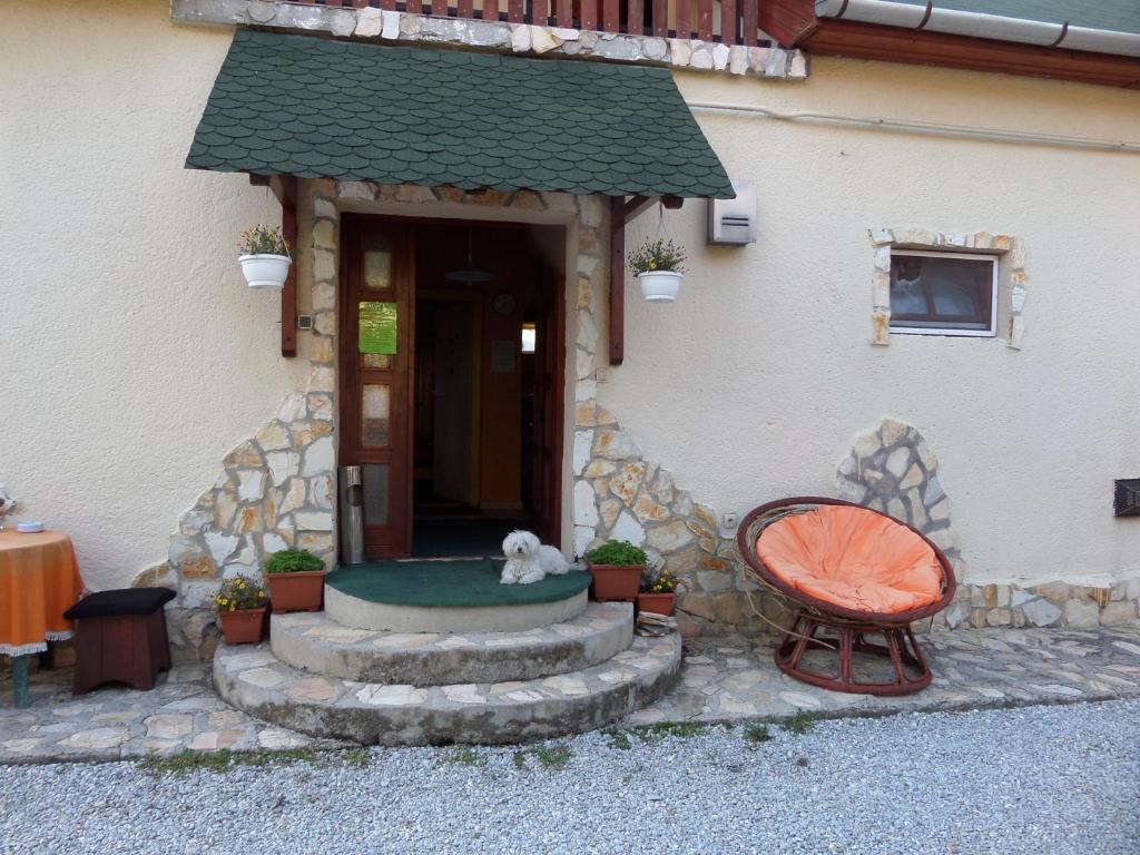 Taltos Vendeghaz Bed & Breakfast Szilvásvárad Екстериор снимка